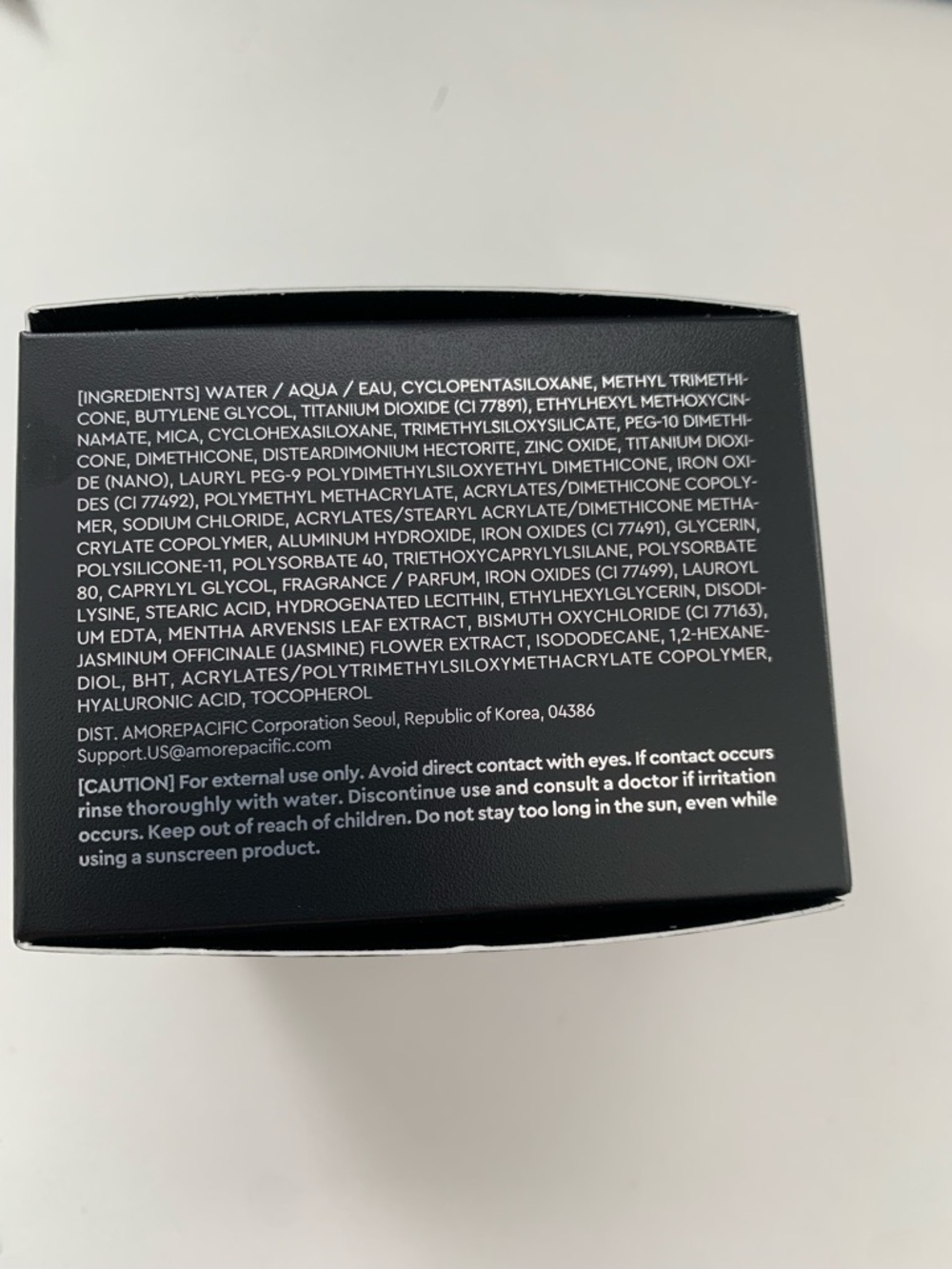 Hera Collection Black Cushion Foundation (Black Packaging) - Picture 4 of 5